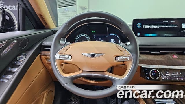 Genesis G80 2023 — Şəkil 25/31