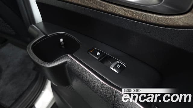 Kia Sorento 2022 — Фото 17/20
