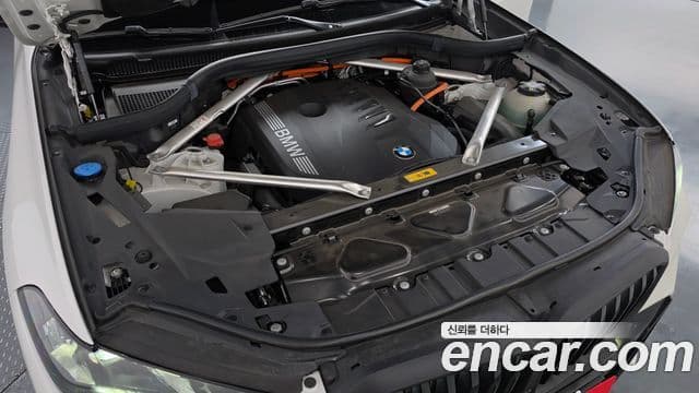 BMW X5 2025 — Photo 19/38