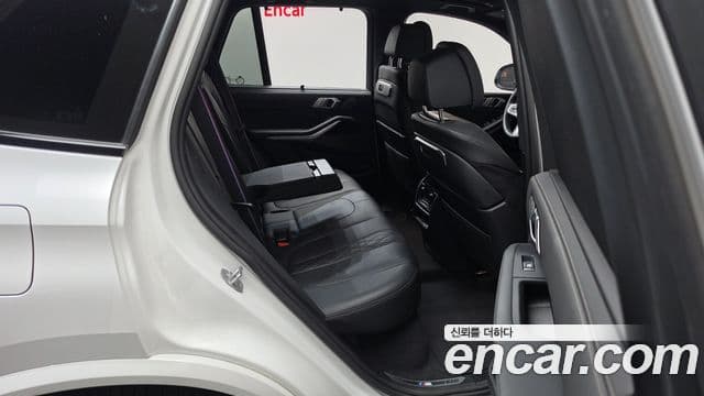 BMW X5 2025 — Photo 14/38