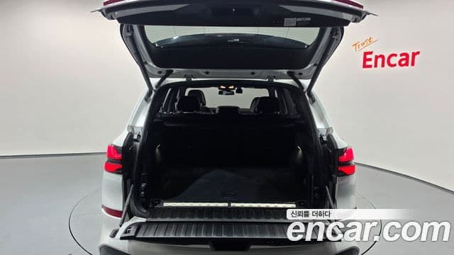 BMW X5 2025 — Photo 20/38