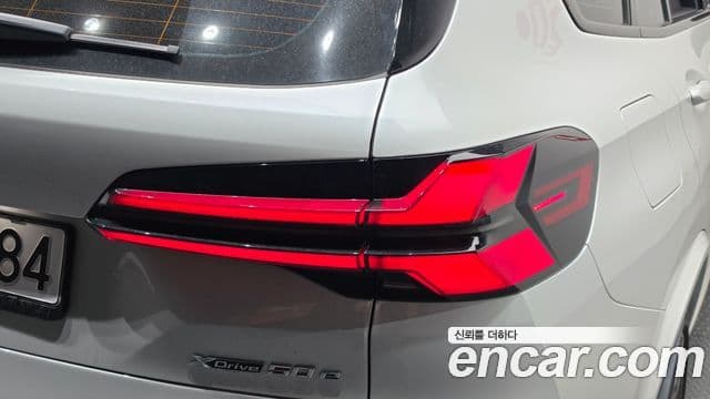 BMW X5 2025 — Photo 29/38