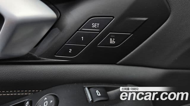 BMW X5 2025 — Photo 21/38