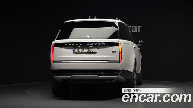 Land Rover Range Rover 2022 — Фото 4/20