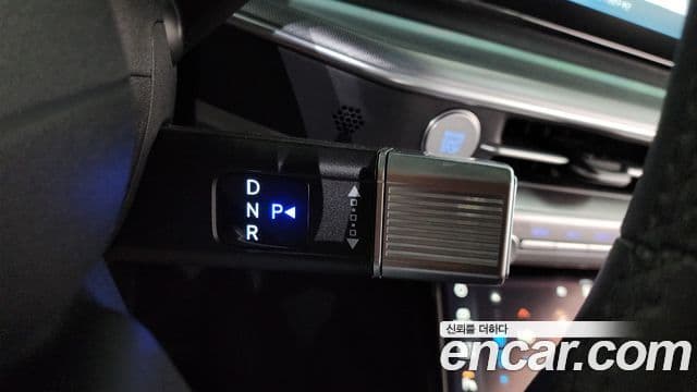 Hyundai Grandeur Hybrid 2023 — Şəkil 15/37