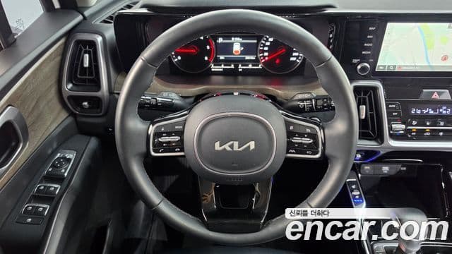 Kia Sorento 2023 — Фото 13/20