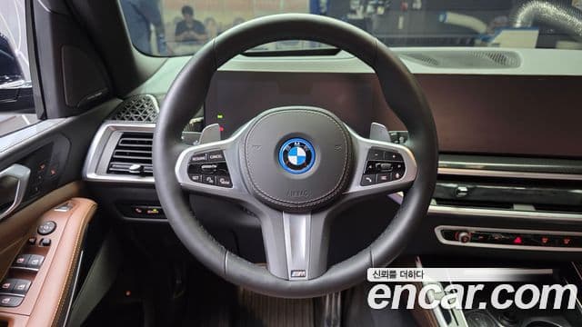 BMW X5 2024 — Photo 31/33