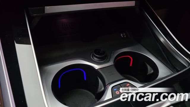 BMW X5 2024 — Photo 21/33
