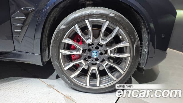 BMW X5 2024 — Photo 16/33