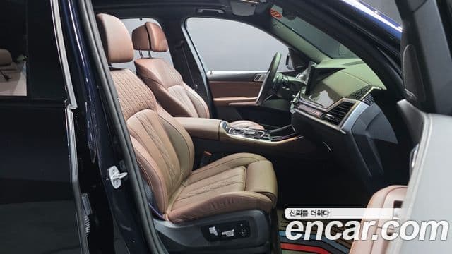 BMW X5 2024 — Photo 2/33