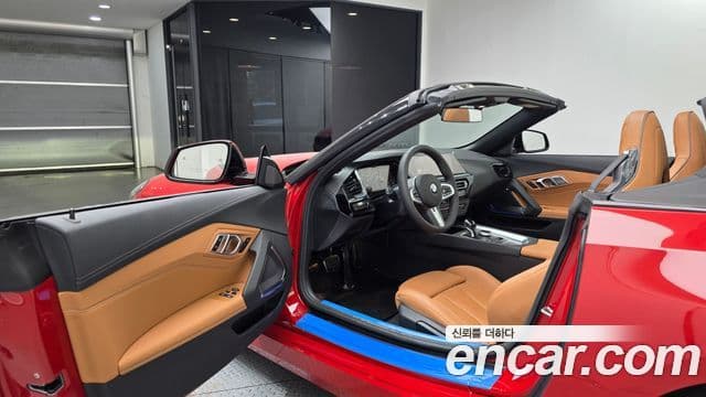 BMW Z4 2025 — Photo 28/31