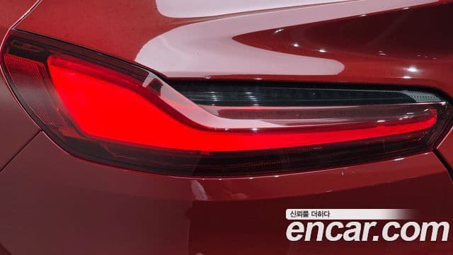 BMW Z4 2025 — Photo 19/31