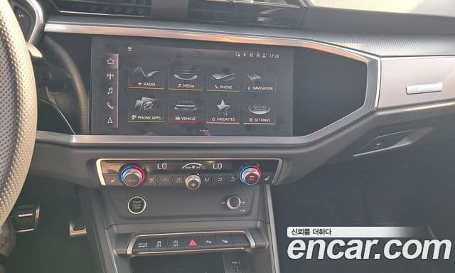 Audi Q3 2024 — ფოტო 14/20