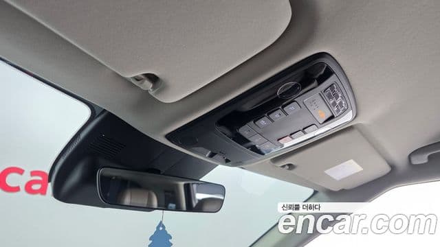 Kia Carnival 2024 — Photo 29/39