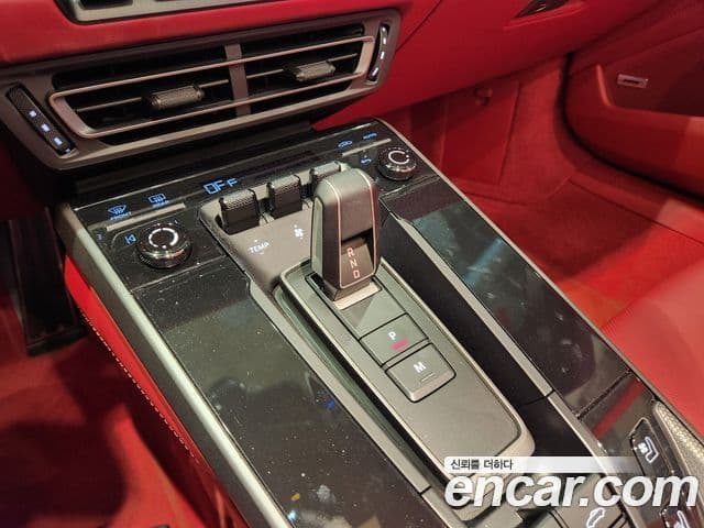 Porsche 911 2024 — Photo 7/16