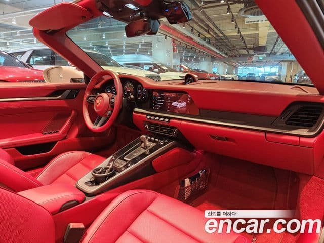 Porsche 911 2024 — Photo 15/16