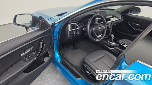 BMW 4 Series 2019 — Photo 20/30