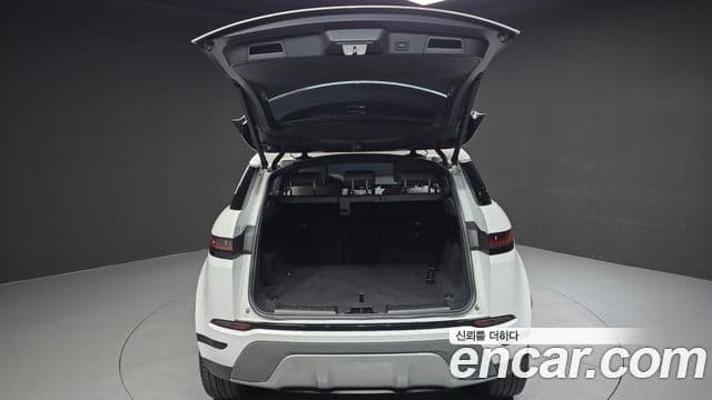 Land Rover Range Rover Evoque 2022 — Фото 16/20