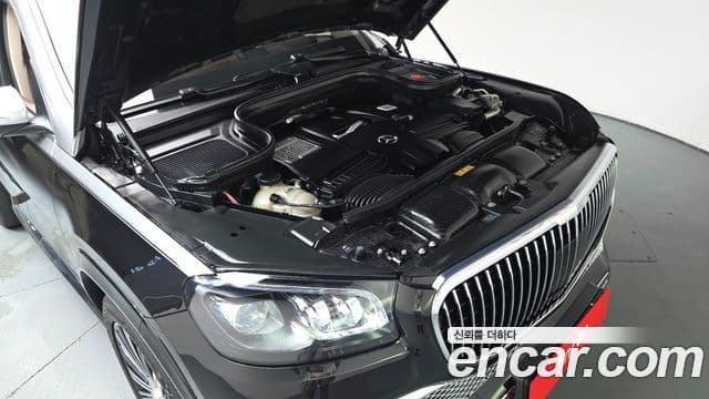 Mercedes-Benz GLS-Class 2023 — Photo 18/43