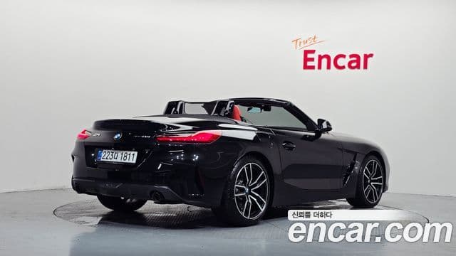 BMW Z4 2025 — Photo 1/32