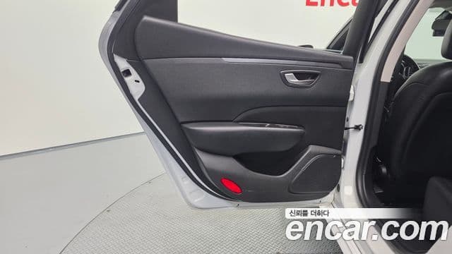 Renault Samsung SM6 2018 — Photo 2/34