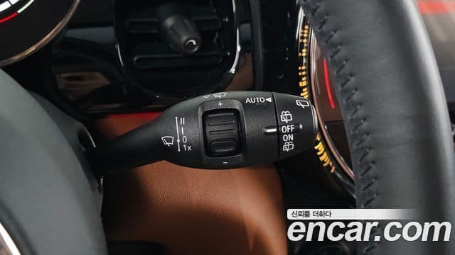 Mini Cooper S 2022 — Photo 19/36