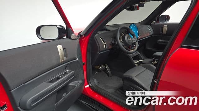 Mini Cooper S Countryman 2025 — Фото 10/20