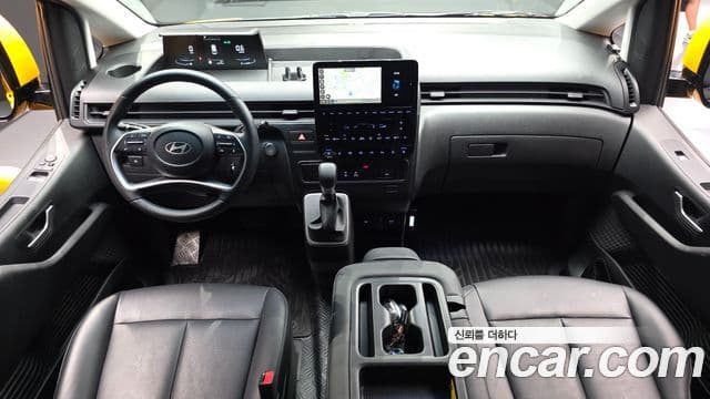 Hyundai Staria 2025 — Фото 7/20