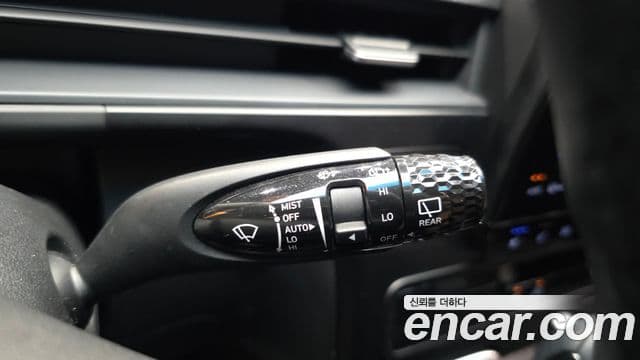 Hyundai Staria 2025 — Фото 18/20