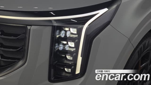 Kia Carnival 2024 — Şəkil 19/35