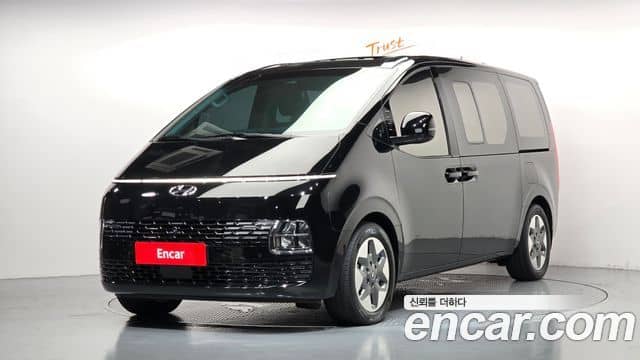 Hyundai Staria, 2023