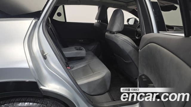 Lexus RZ450e 2023 — ფოტო 10/30