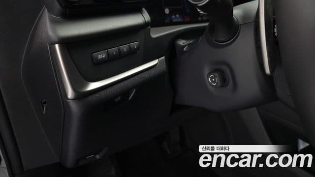 Lexus RZ450e 2023 — ფოტო 2/30