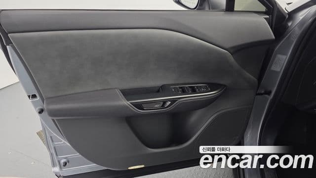 Lexus RZ450e 2023 — ფოტო 11/30