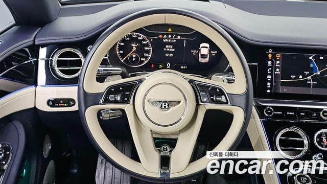 Bentley Continental GT 2020 — Фото 11/20