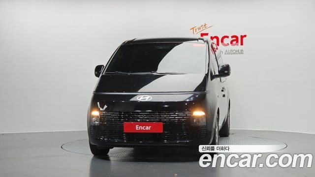 Hyundai Staria 2024 — Фото 3/20