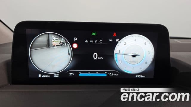 Hyundai Staria 2025 — Фото 8/20