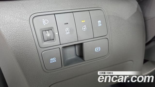 Hyundai Staria 2025 — Фото 16/20