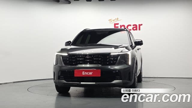 Kia Sorento 2024 — Фото 2/20