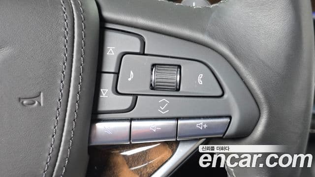 Cadillac Escalade 2021 — Photo 7/41