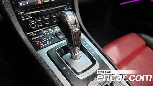 Porsche 718 Boxster 2018 — Şəkil 17/35