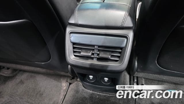 Kia K8 2024 — ფოტო 18/41