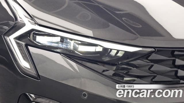 Kia K5 2025 — Photo 17/32