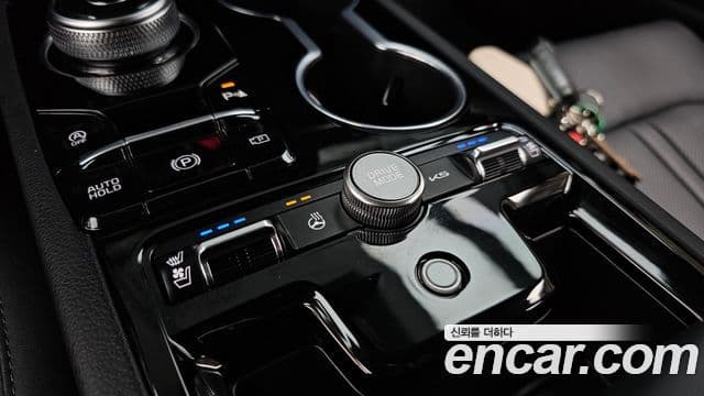 Kia K5 2025 — Photo 31/32