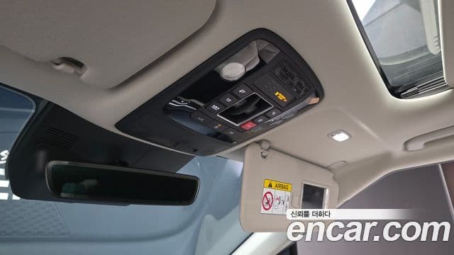 Kia Carnival 2024 — Şəkil 20/41