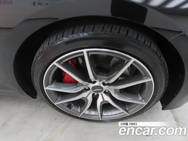 Genesis G70 2018 — ფოტო 20/20