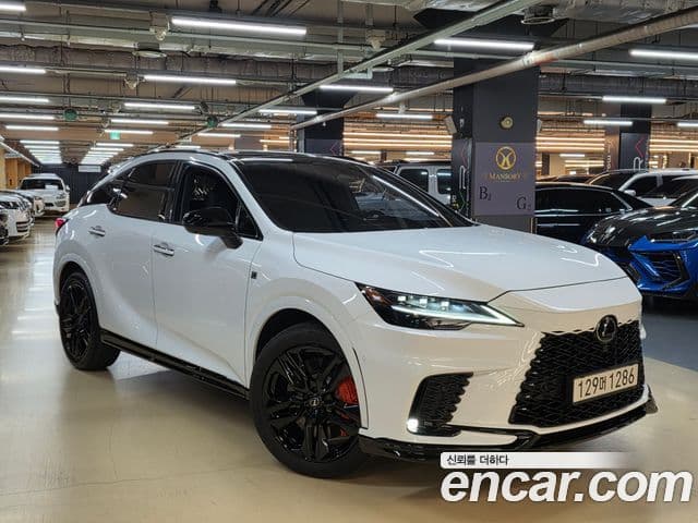 Lexus RX500h 2025 — Photo 3/20