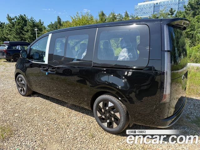 Hyundai Staria 2026 — ფოტო 4/20