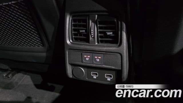 Renault Samsung Arkana 2025 — Фото 18/20