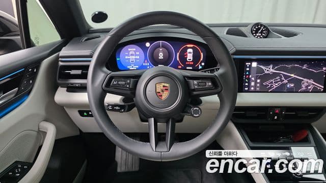 Porsche Macan EV 2025 — ფოტო 3/33